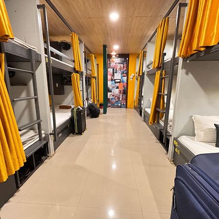 Forrest Hostels Мумбаї Екстер'єр фото