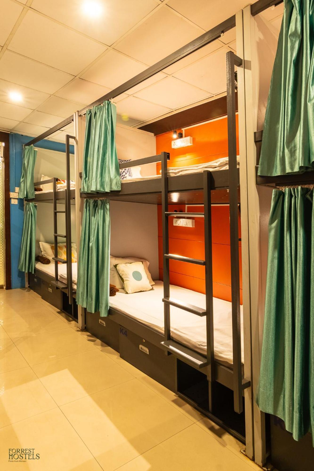 Forrest Hostels Мумбаї Екстер'єр фото