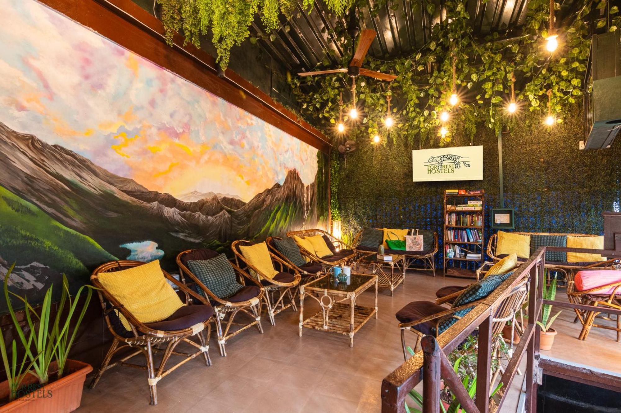 Forrest Hostels Мумбаї Екстер'єр фото