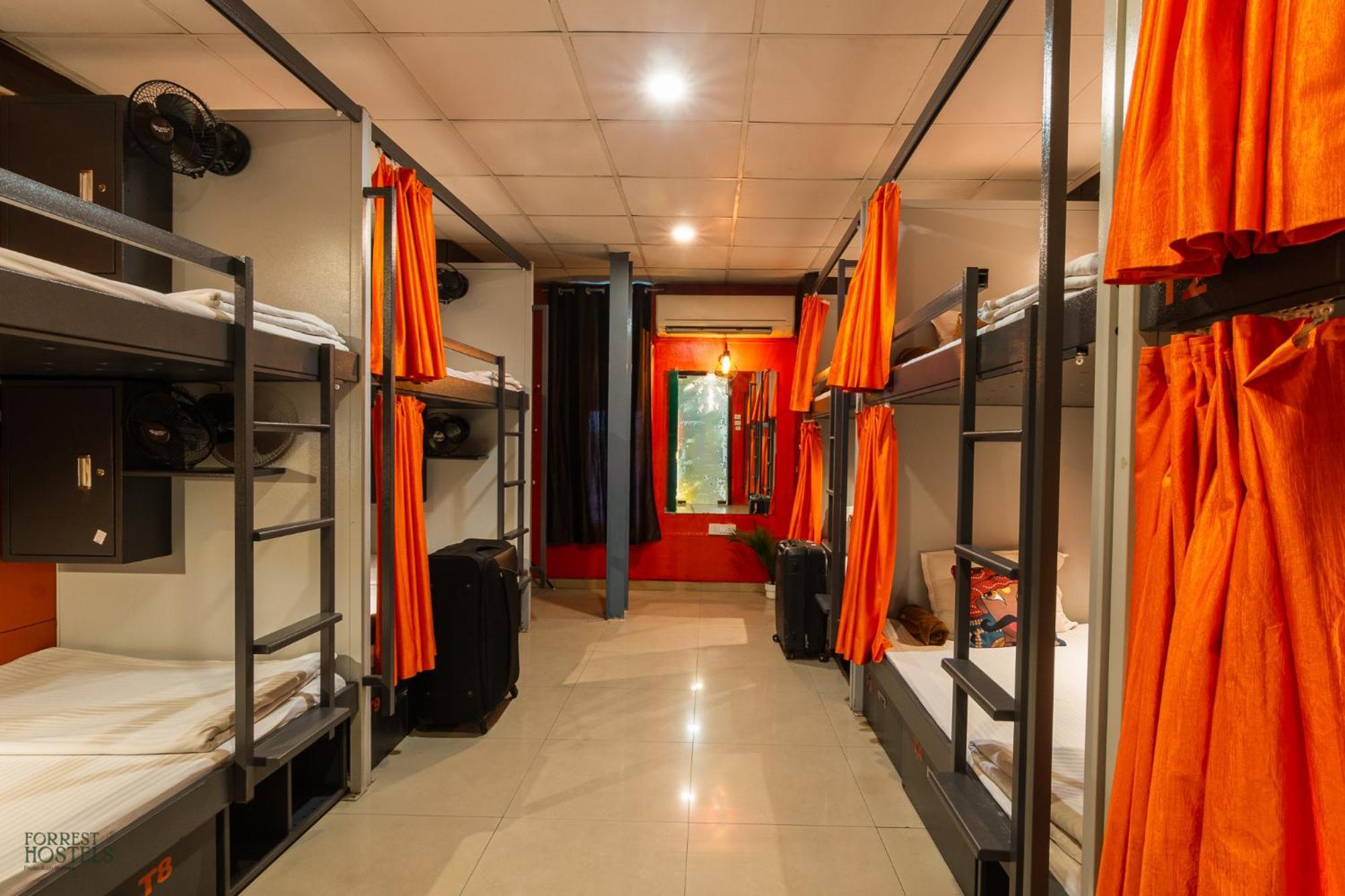 Forrest Hostels Мумбаї Екстер'єр фото